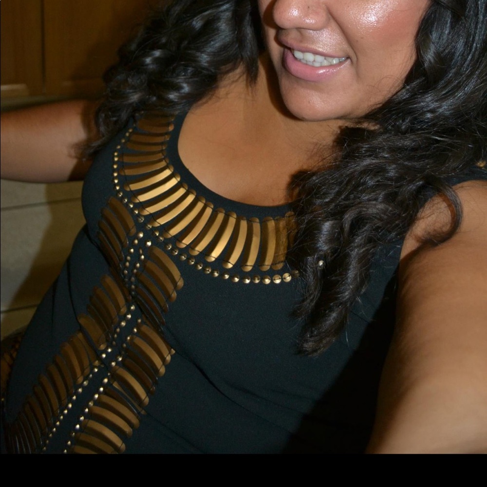 Plus size dress - Picture 4 of 7